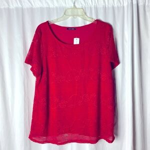 Red short sleeve knit top NWT SZ 2X.  Lace overlay.